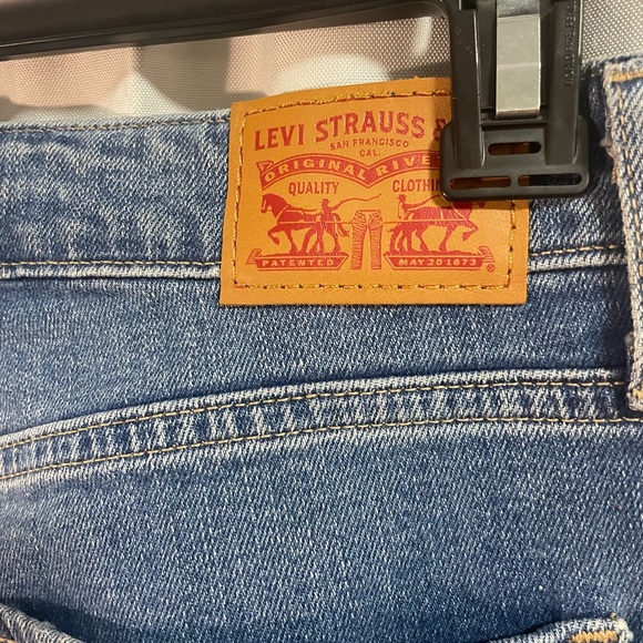 Levi’s 721 Skinny Jeans - Picture 2 of 5